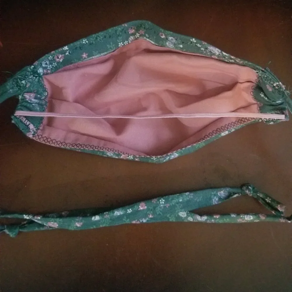 Adult Face Masks - Floral on Green - Filter Pocket - Roomy - Breathable